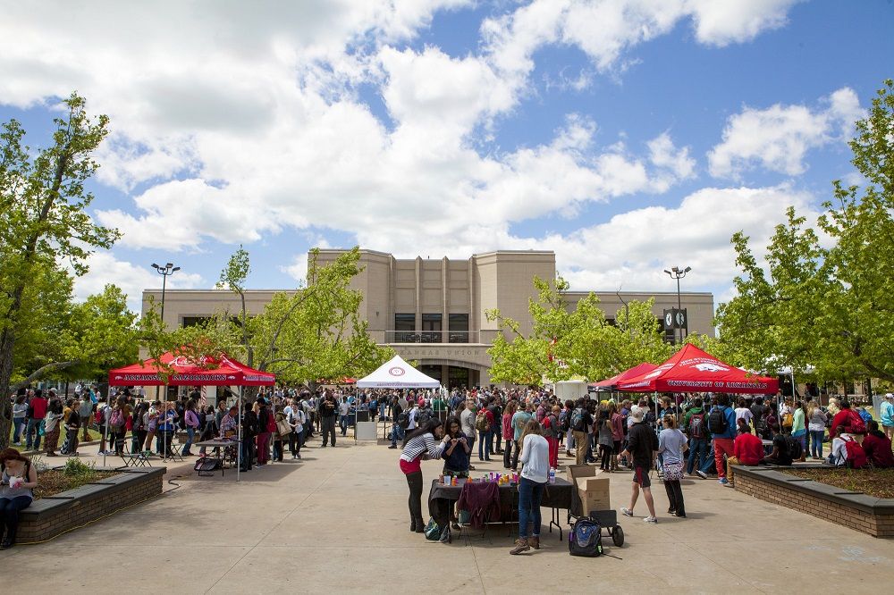 Union Mall on a May afternoon